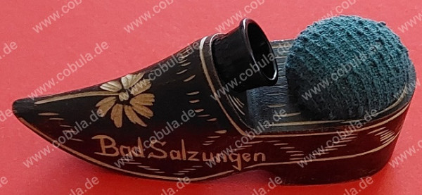 Souvenir Bad Salzungen Nadelkissen Fingerhutständer Schuh