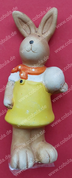 Osterhasenfigur Frau