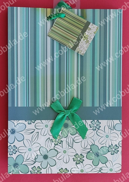 Geschenktüte mit Schleife grün ca. 20 x 28cm