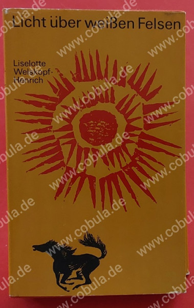 Licht über weißen Felsen